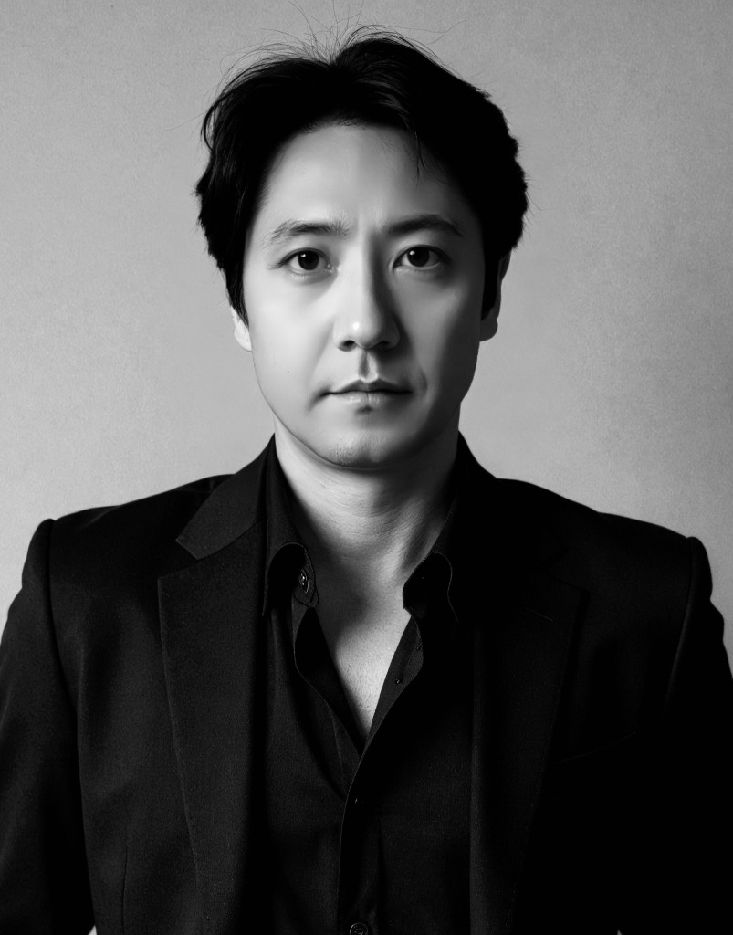 Yongsuk Huh Profile